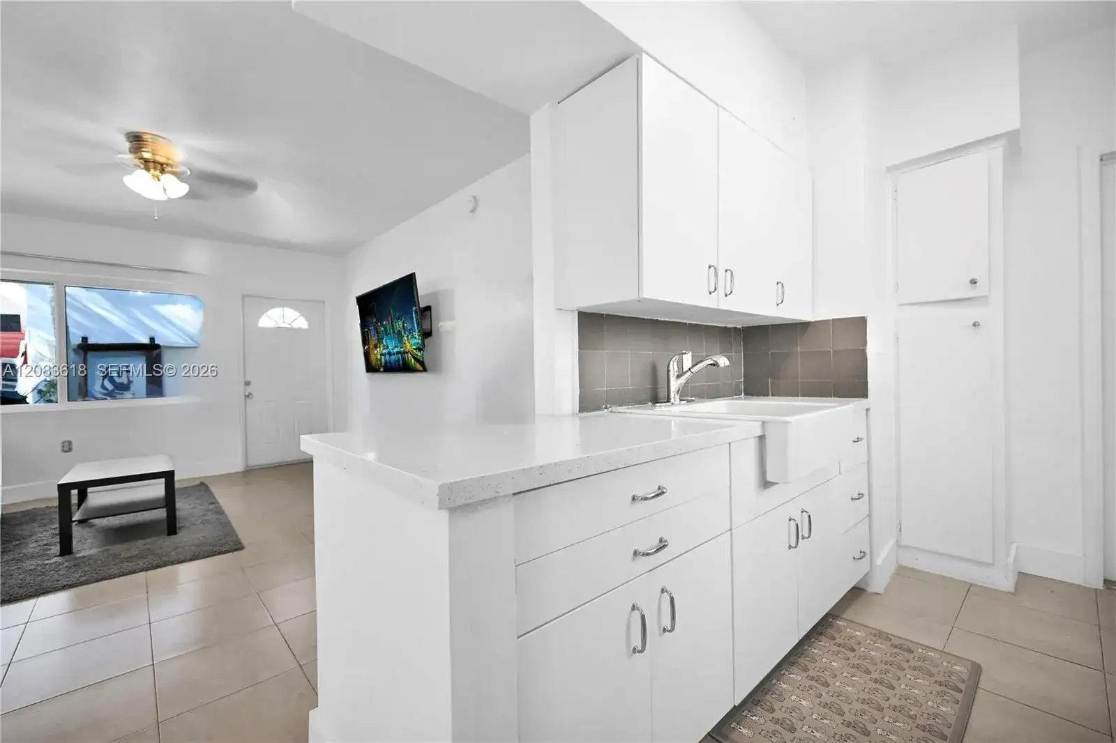 1195 Marseille Dr # 5, Miami Beach FL 33141 photo 4