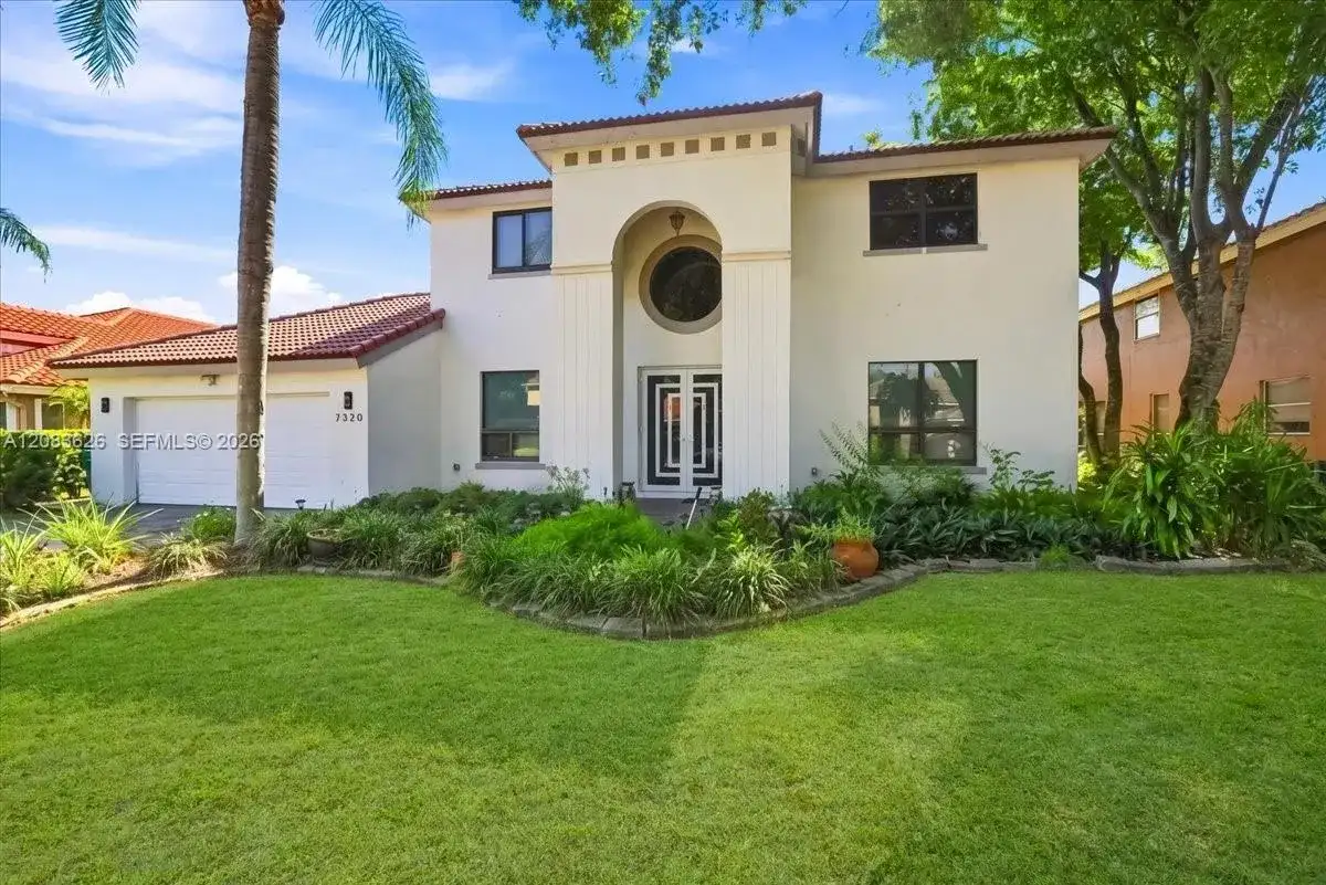 7320 NW 68th Way, Parkland FL 33067 photo 2