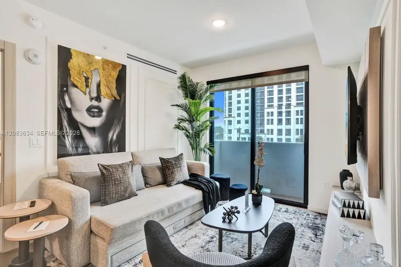 4220 LAGUNA ST # 403, Coral Gables FL 33146