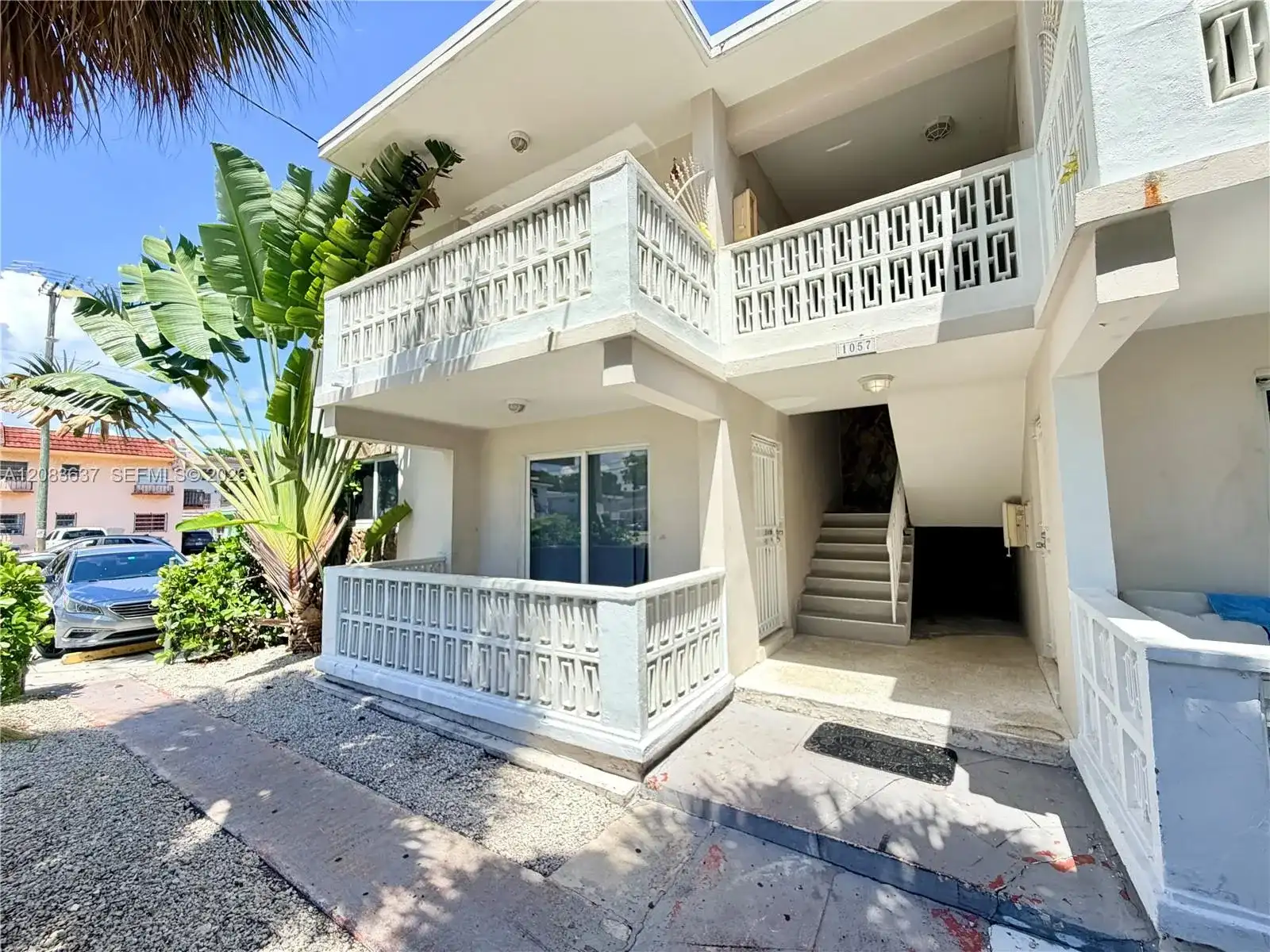 1057 SW 7th St # 1, Miami FL 33130