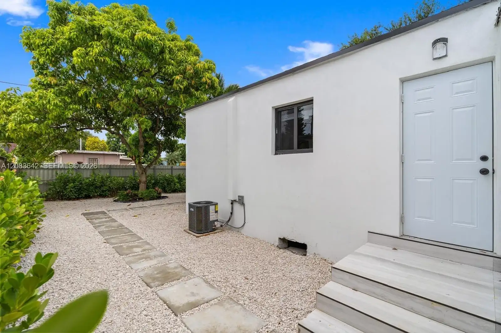 401 NW 81st St # 401, Miami FL 33150 photo 4