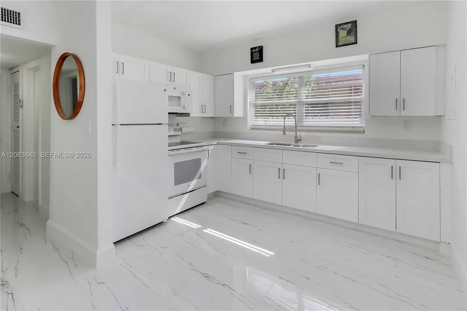 1236 NE 109th St # 2, Miami FL 33161 photo 3