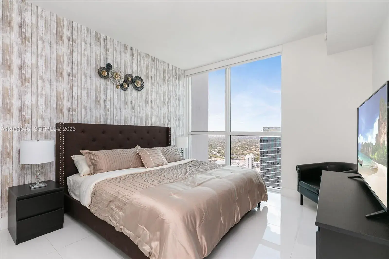 1080 Brickell Ave # 3803, Miami FL 33131