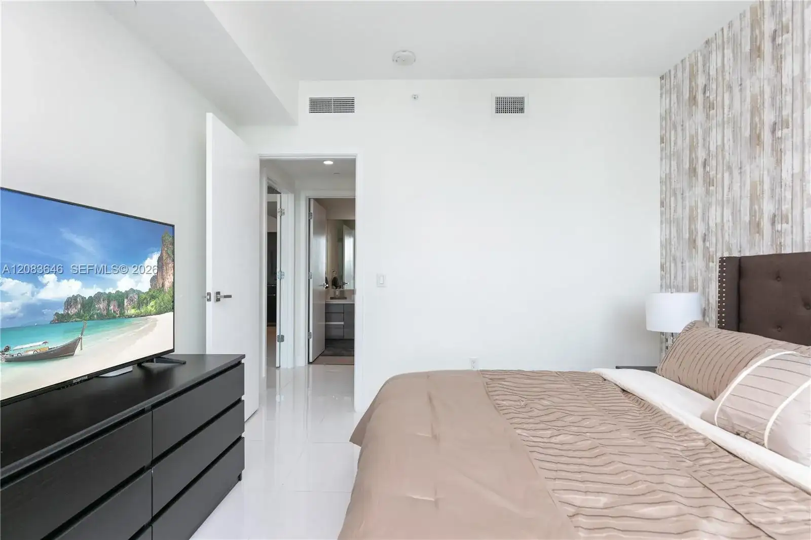 1080 Brickell Ave # 3803, Miami FL 33131 photo 4