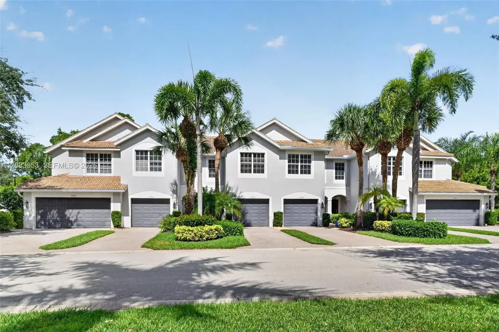 15995 Caldera Ln, Other City - In The State Of Florida FL 34110 photo 2