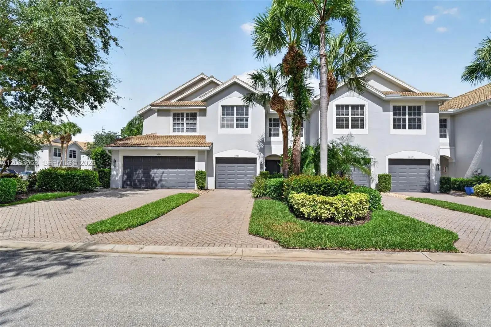 15995 Caldera Ln, Other City - In The State Of Florida FL 34110 photo 3