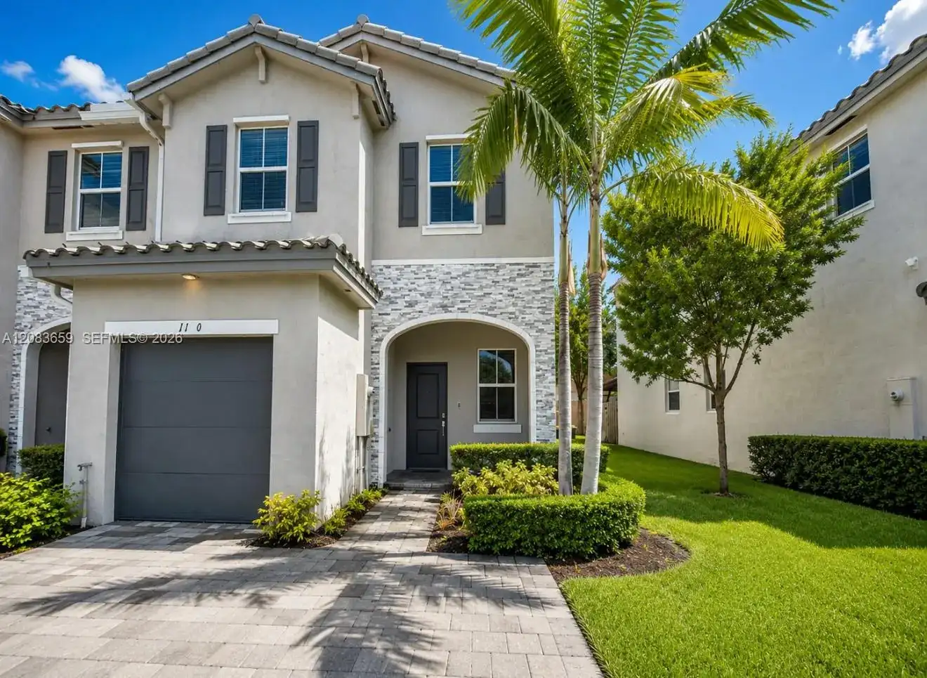 1100 SE 26th Ter, Homestead FL 33035 photo 2