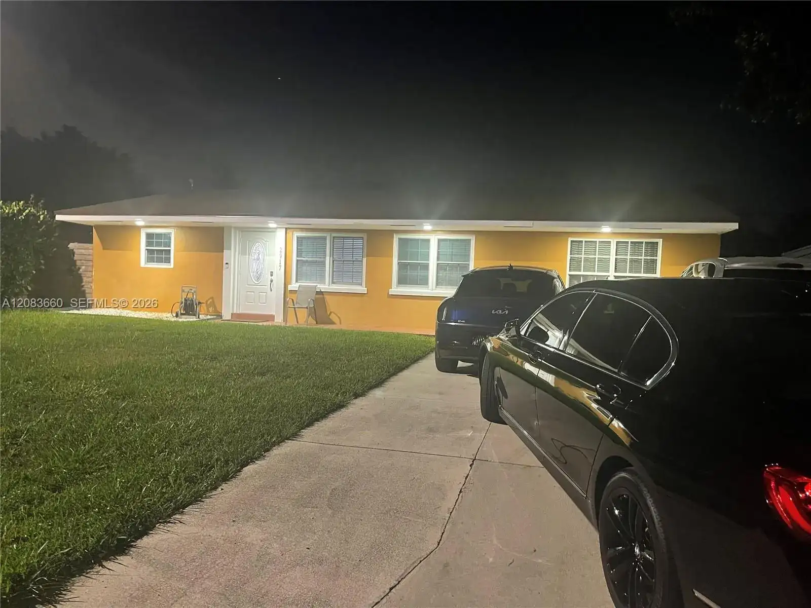 2917 NE 13th Ave, Pompano Beach FL 33064 photo 2