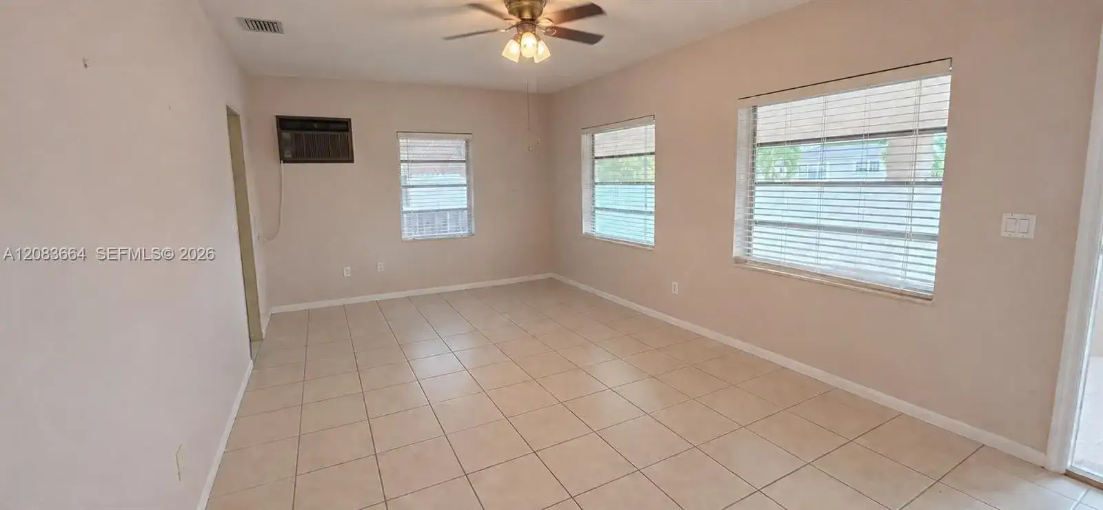 126 W 35th St, Hialeah FL 33012 photo 3
