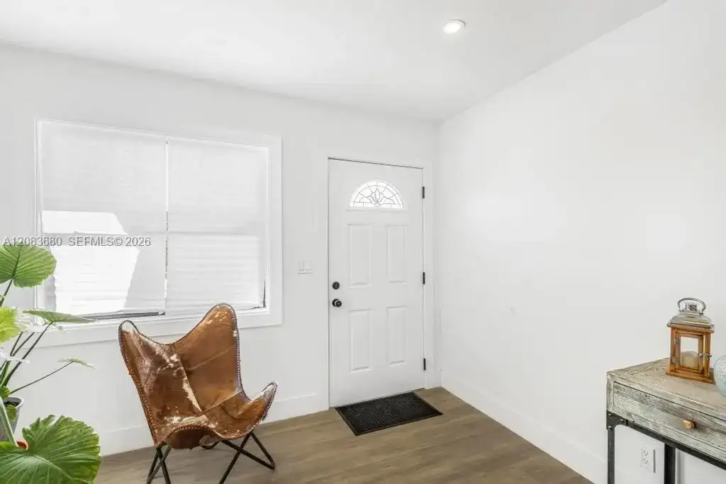 218 SW 10th Ave, Delray Beach FL 33444 photo 4