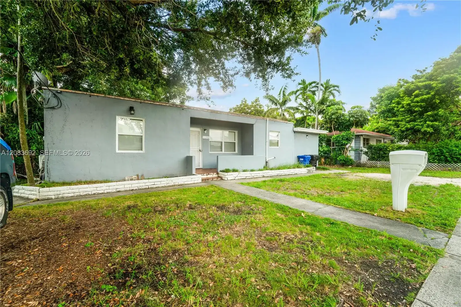 1136 NE 167th St # A, North Miami Beach FL 33162