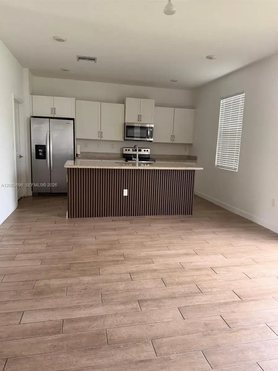13219 SW 270th Ter, Homestead FL 33032 photo 4