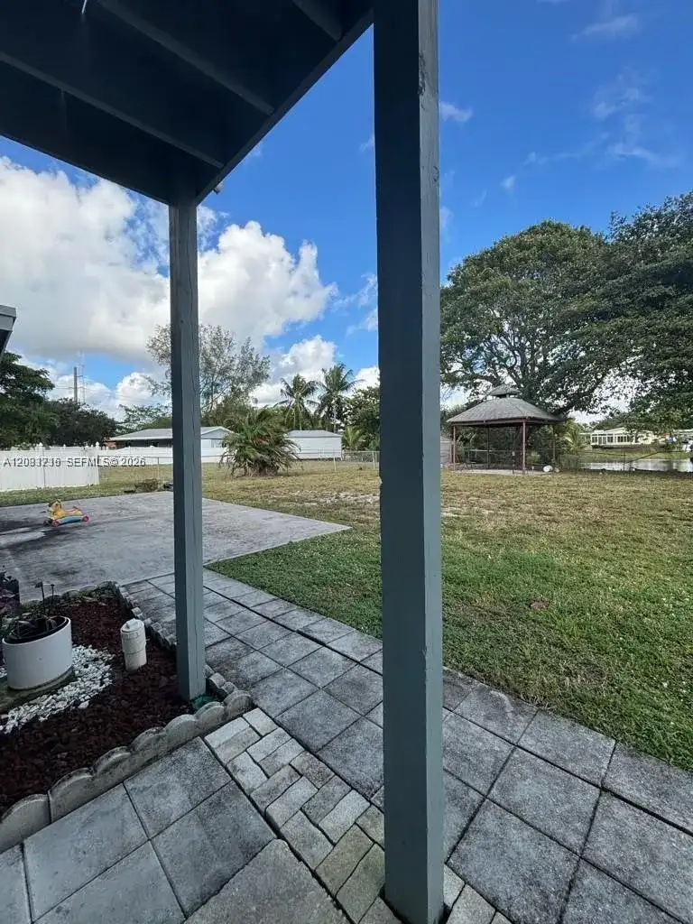 3921 SW 31st Dr # 3921, West Park FL 33023 photo 4