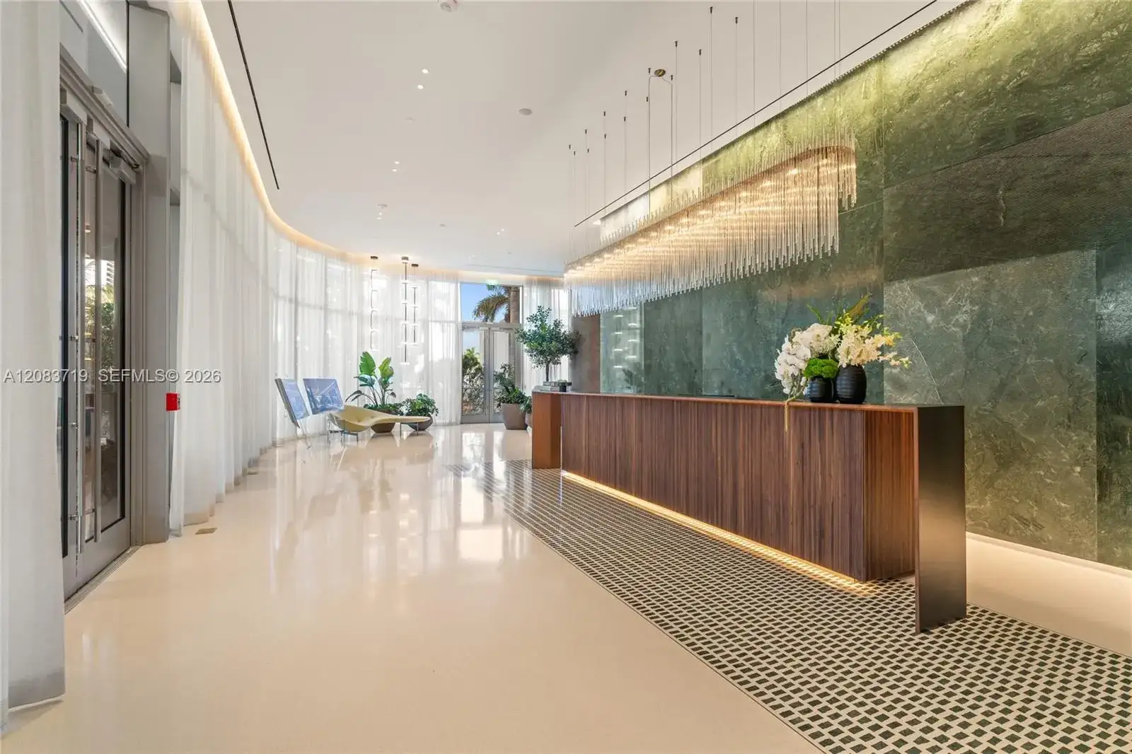 1400 biscayne blvd # 4106, Miami FL 33132 photo 3