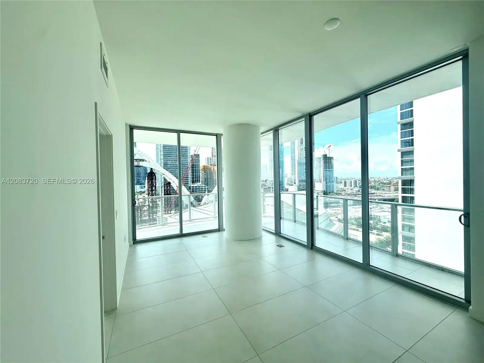 1400 Biscayne Blvd # 1602, Miami FL 33132 photo 3