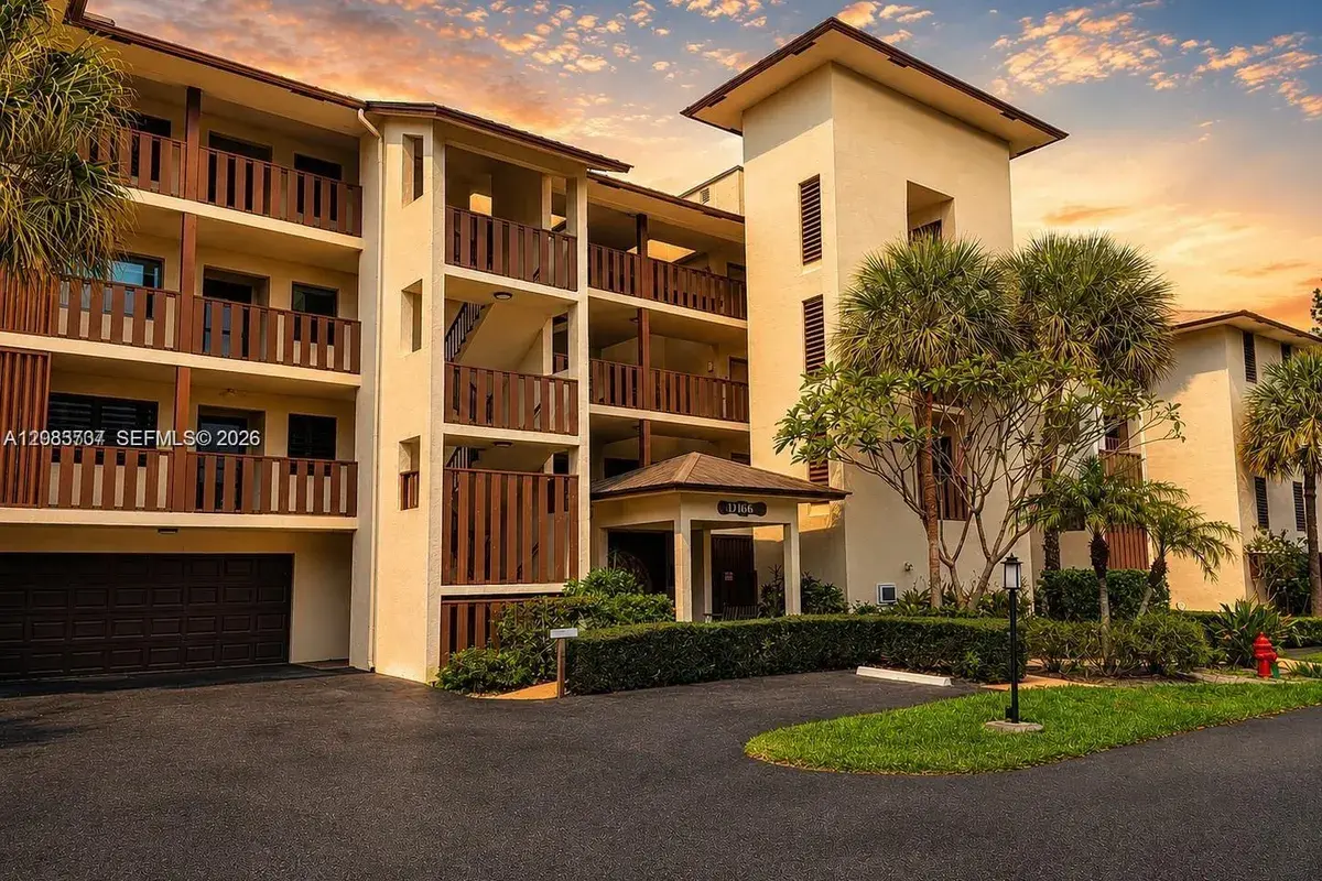 166 SE St Lucie Blvd # Un # 203, Stuart FL 34996