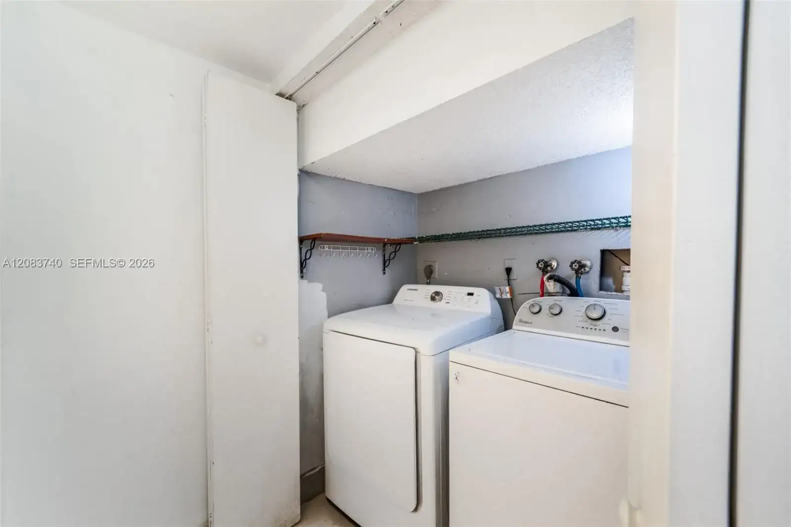 13975 SW 179th St, Miami FL 33177 photo 4