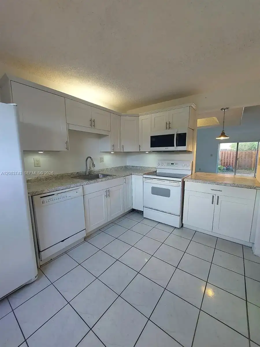 7332 SW 25th Ct # 12, Davie FL 33317 photo 5