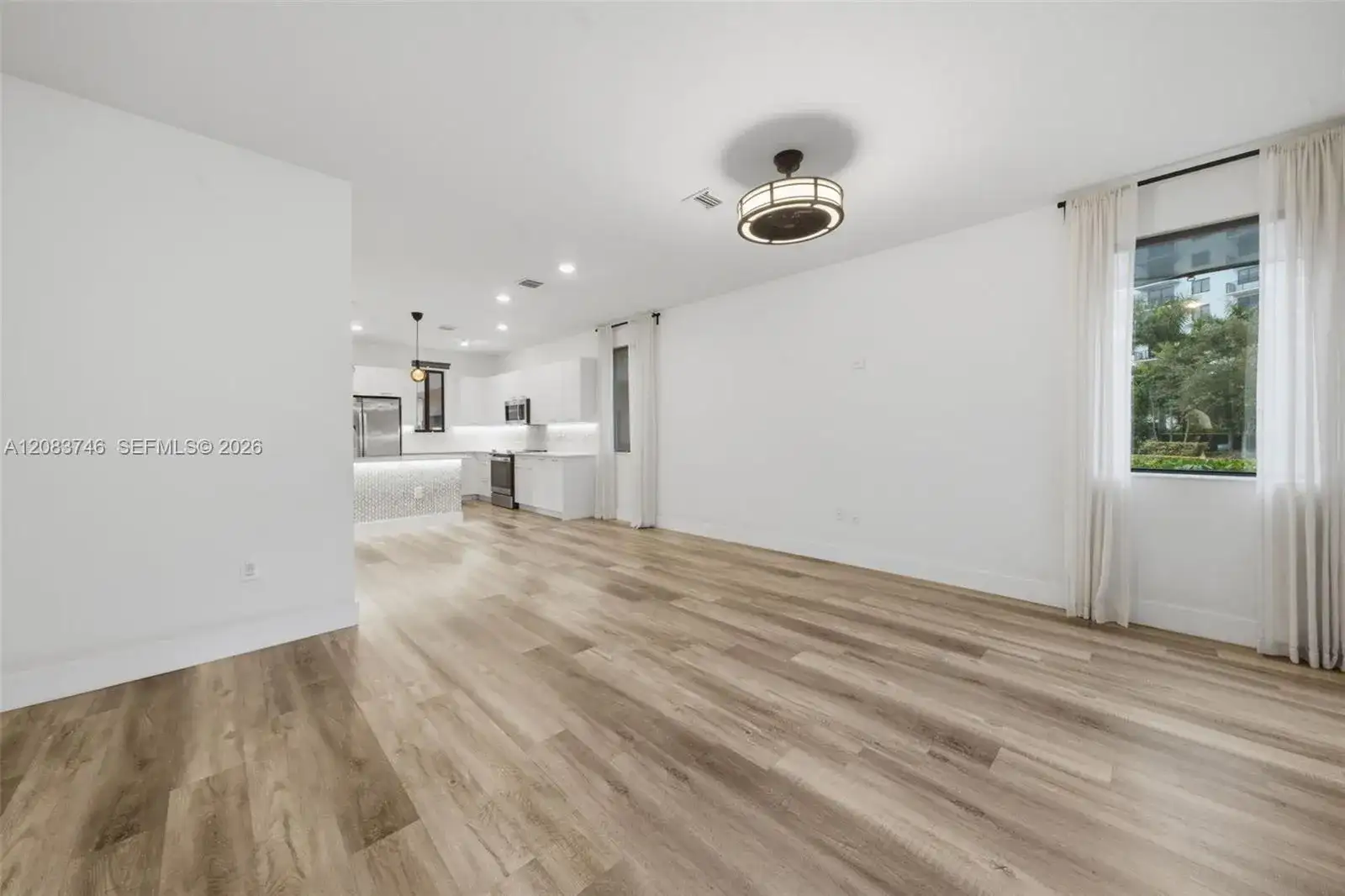 4519 NW 84th Ave, Doral FL 33166 photo 5