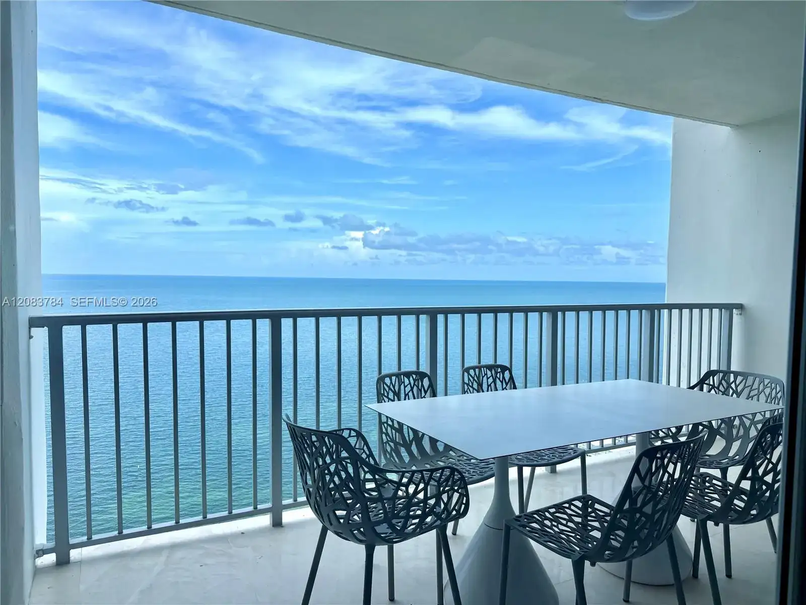 881 Ocean Dr # 25E, Key Biscayne FL 33149 photo 3