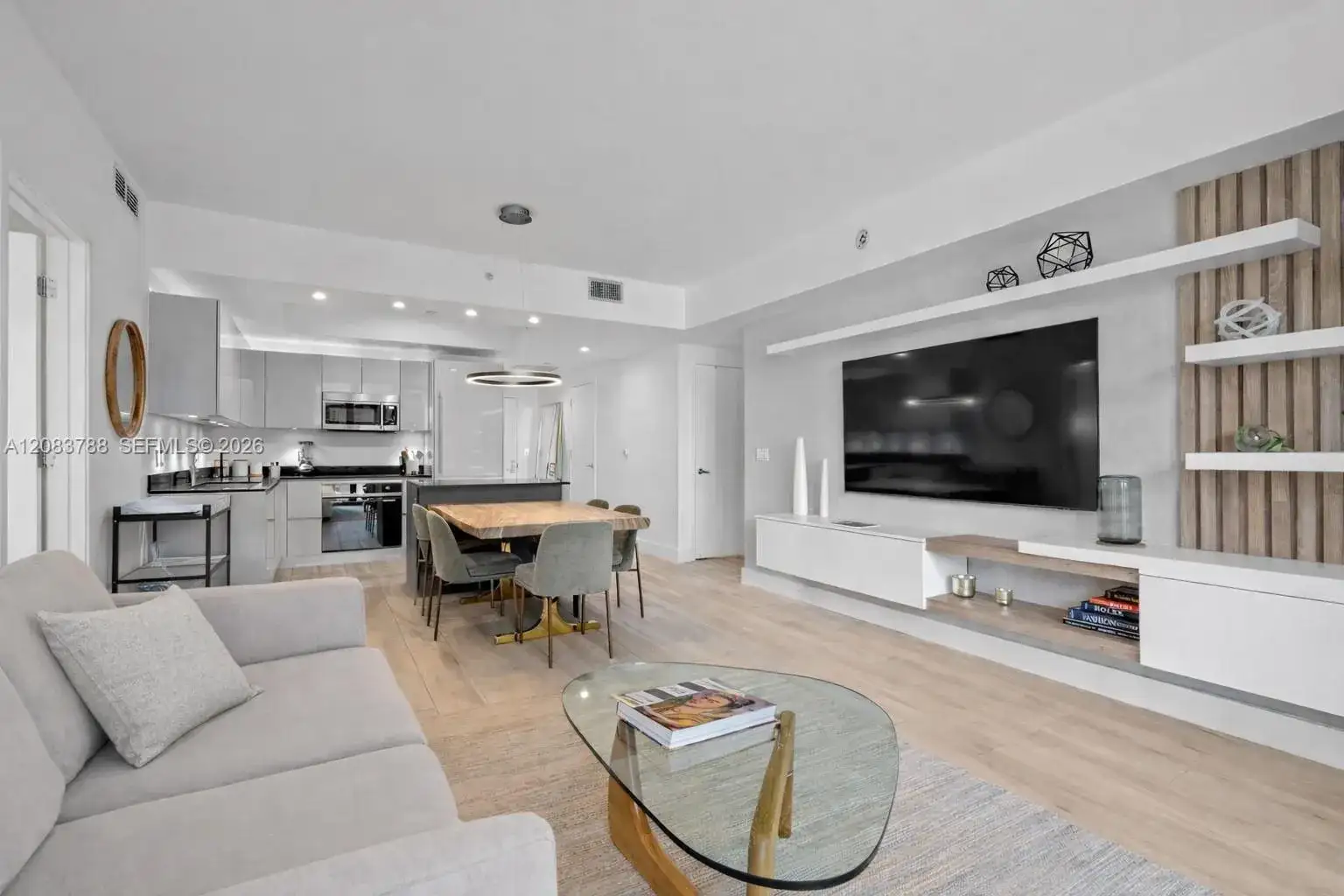 1010 Brickell Ave # 4009, Miami FL 33131 photo 2