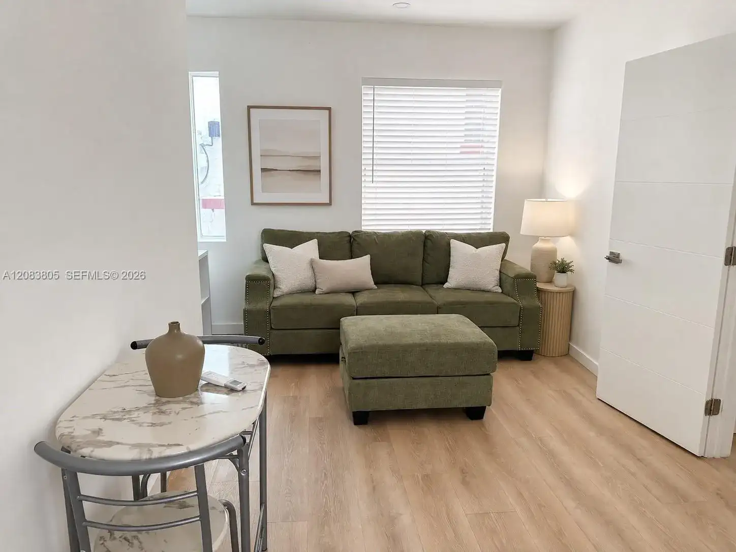 817 Tyler St # 11, Hollywood FL 33019 photo 2