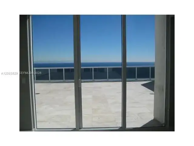1850 S Ocean Dr, Hallandale Beach FL 33009 photo 3