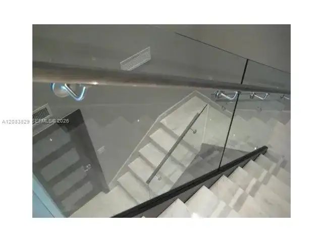 1850 S Ocean Dr, Hallandale Beach FL 33009 photo 5