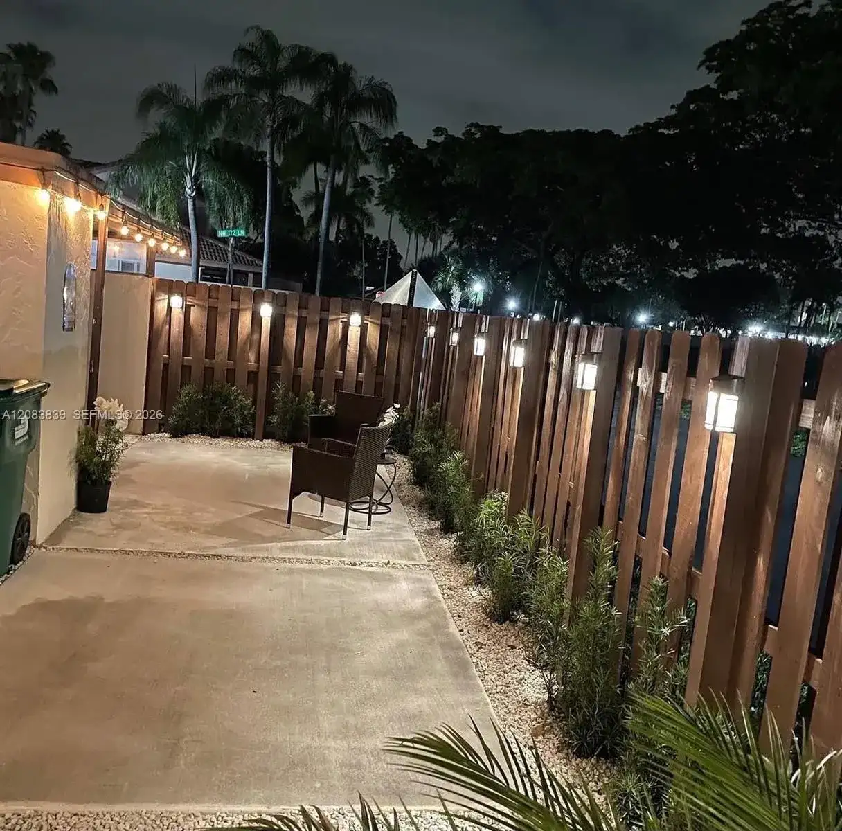 6552 NW 172nd Ln, Hialeah FL 33015 photo 2