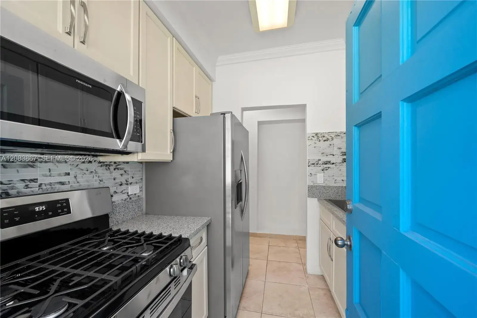 4720 Pine Tree Dr # 6, Miami Beach FL 33140 photo 3
