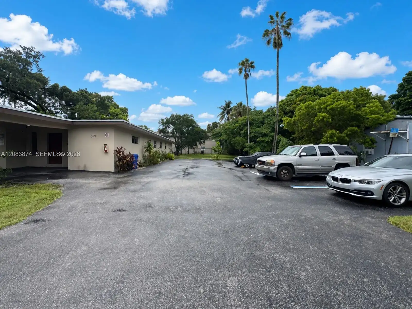519 NW 23rd Ave, Fort Lauderdale FL 33311 photo 4