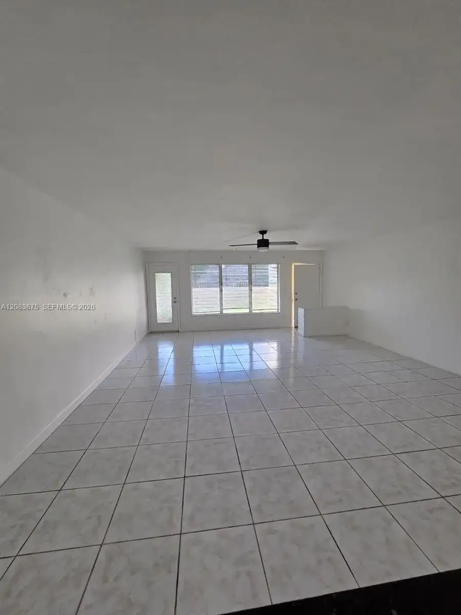 1885 NE 121st St # 8, North Miami FL 33181 photo 2