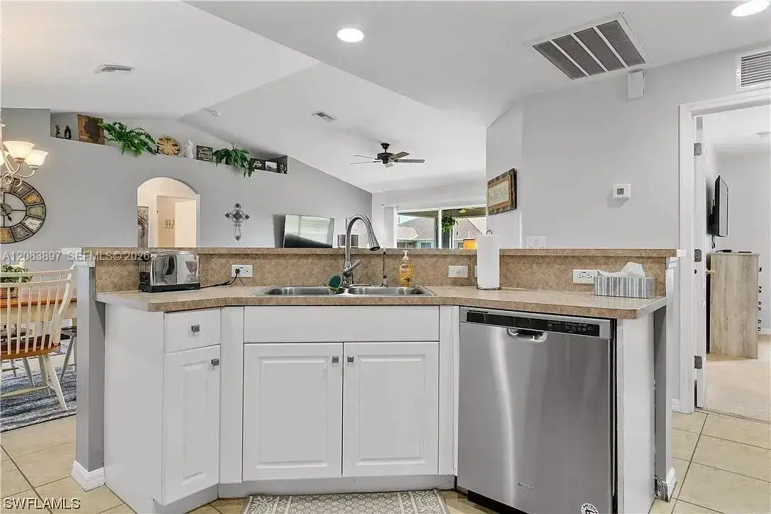 1105 EL DORADO BLVD N, Cape Coral FL 33993 photo 4