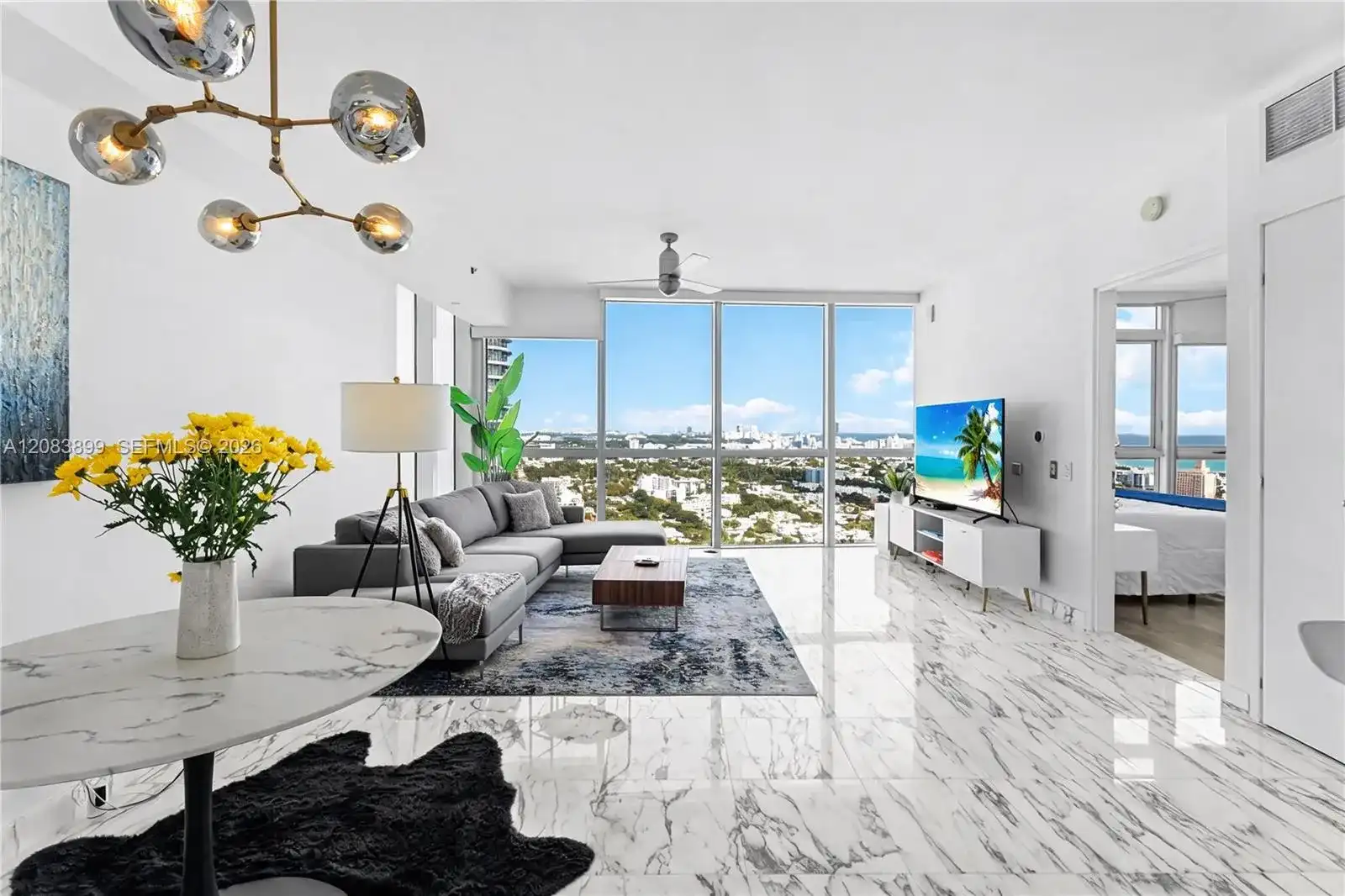 450 Alton Rd # 3008, Miami Beach FL 33139
