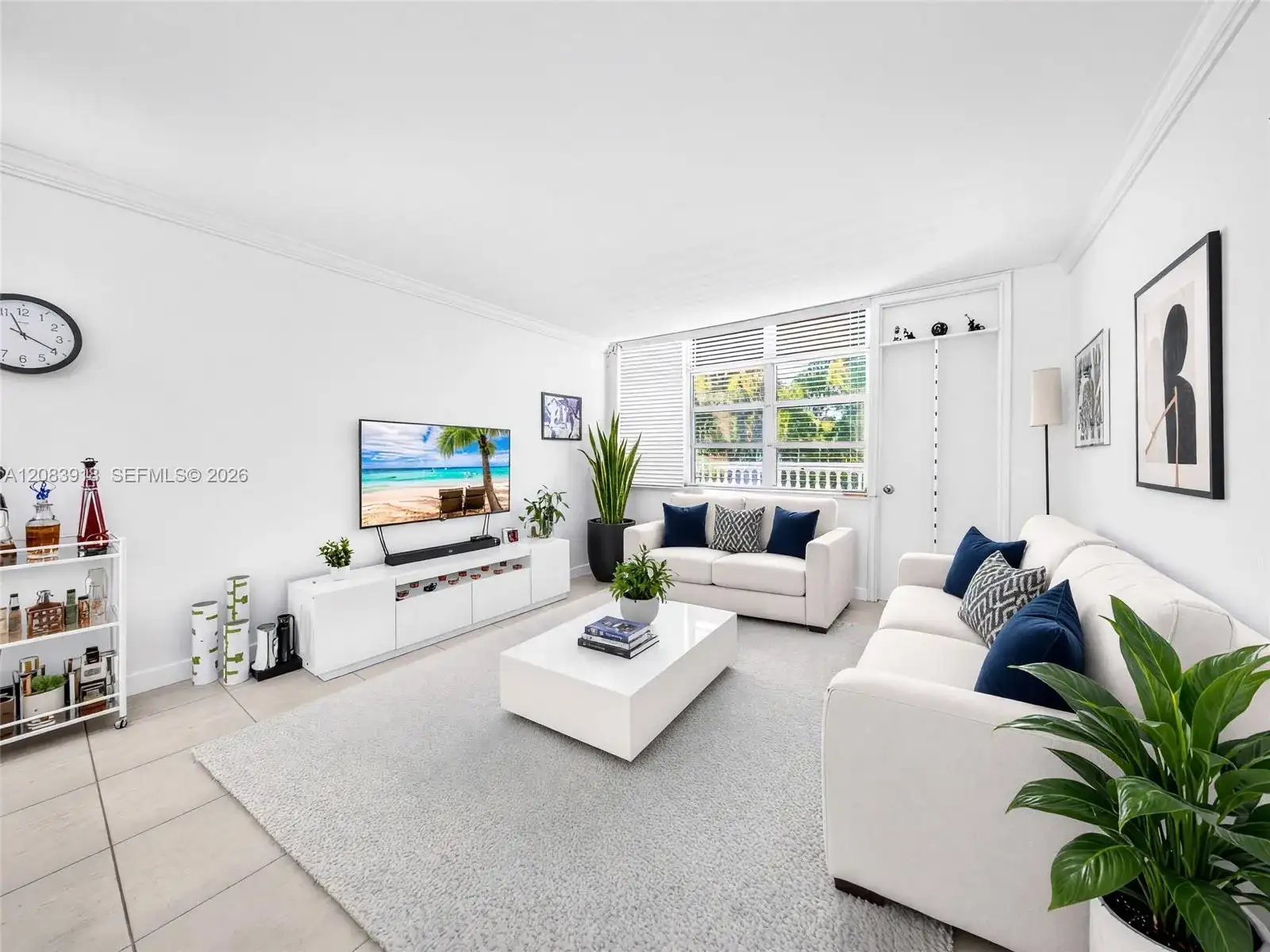 2016 Bay Dr # 203, Miami Beach FL 33141 photo 2