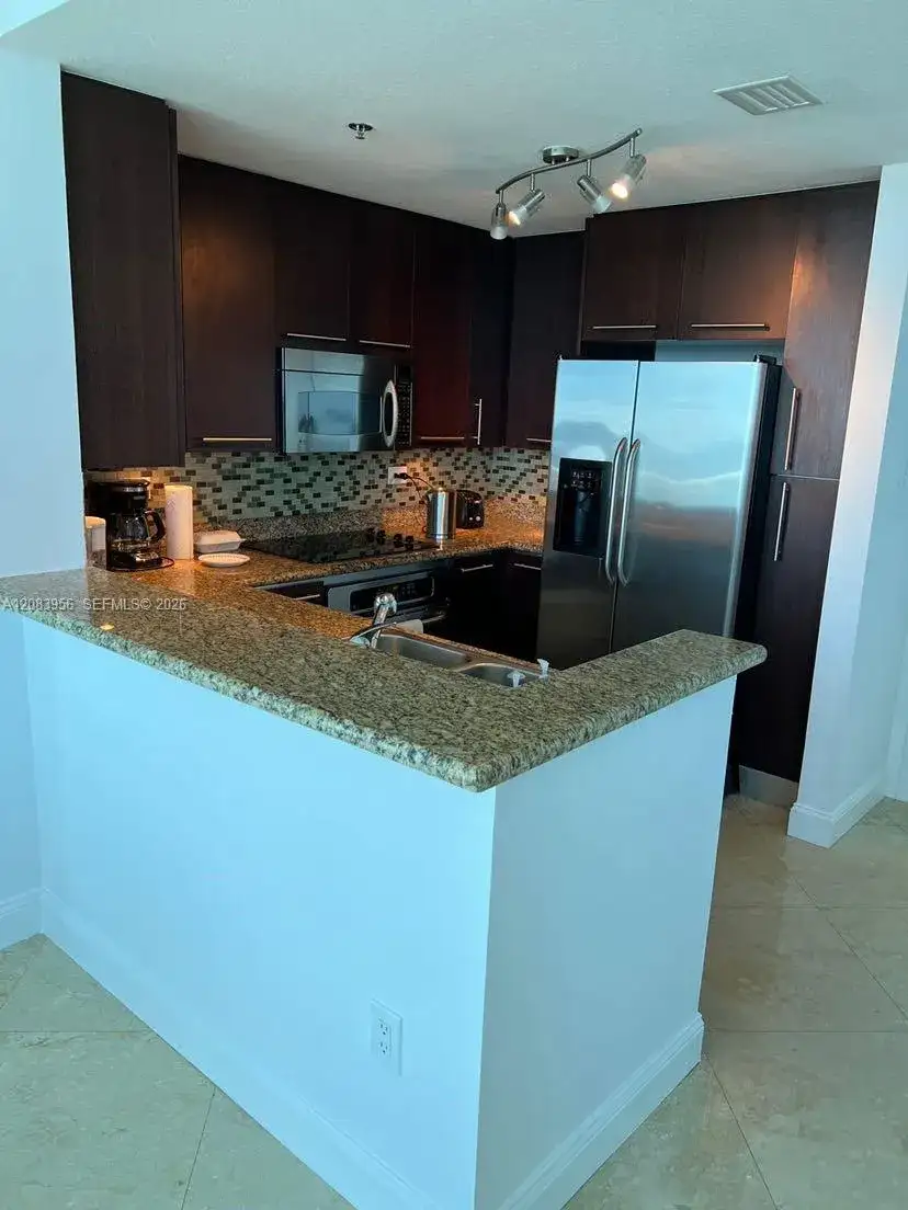6515 Collins Ave # 1707, Miami Beach FL 33141 photo 5