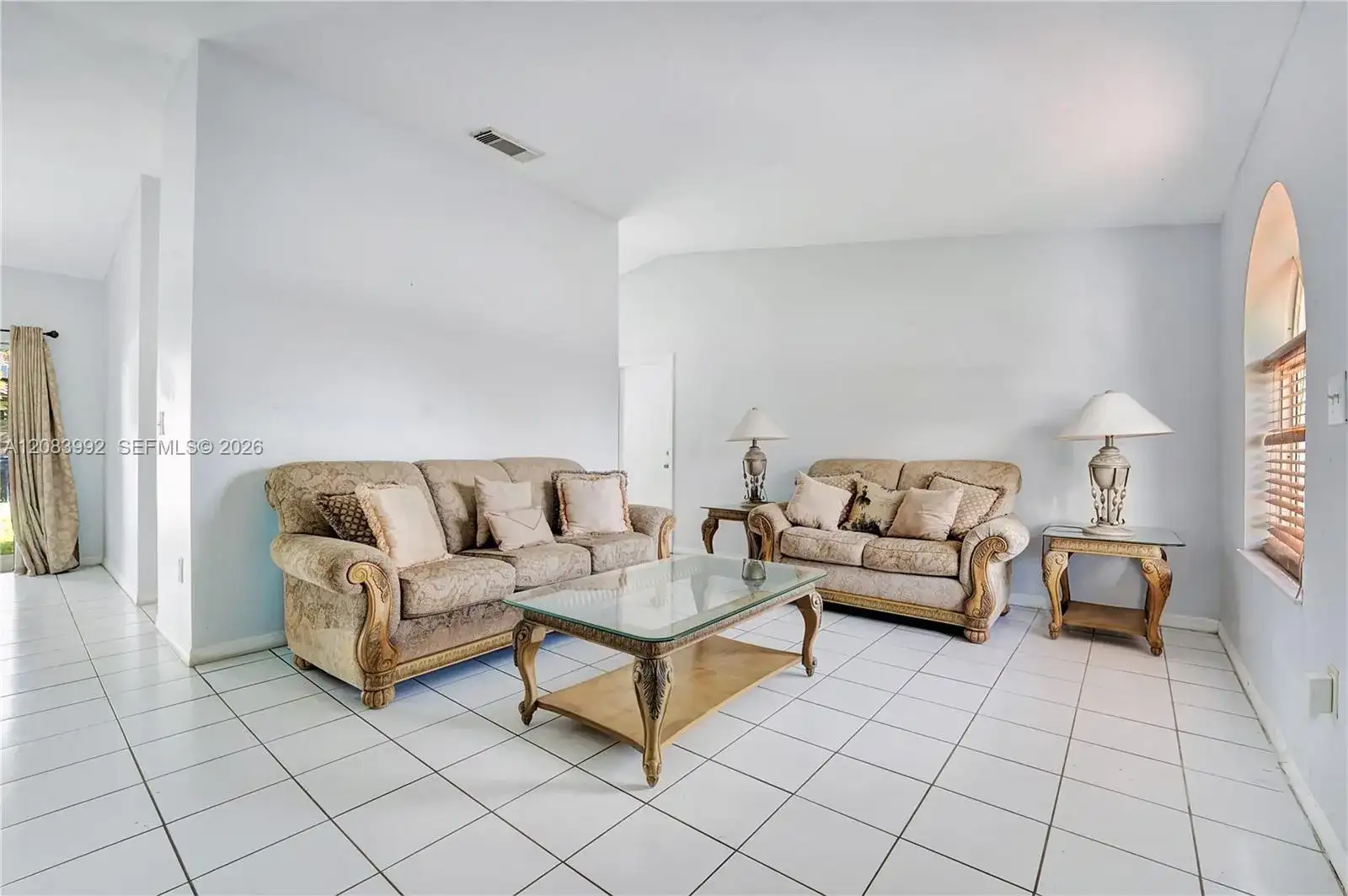 15421 SW 177th Ter, Miami FL 33187 photo 5