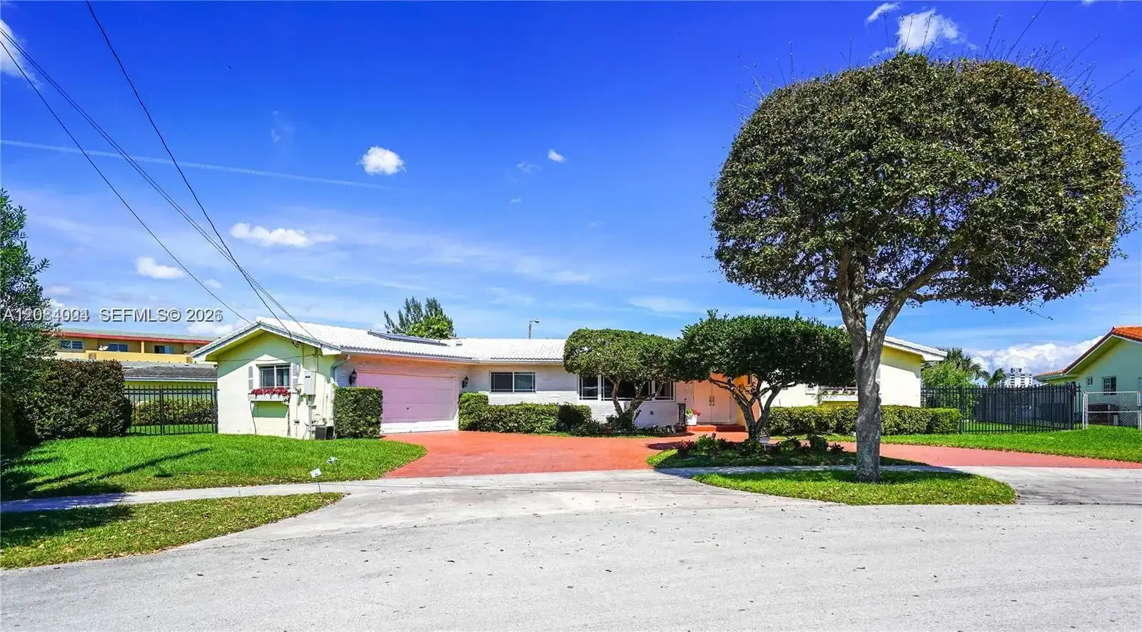 9299 NW 13th Ave, Miami FL 33147 photo 2