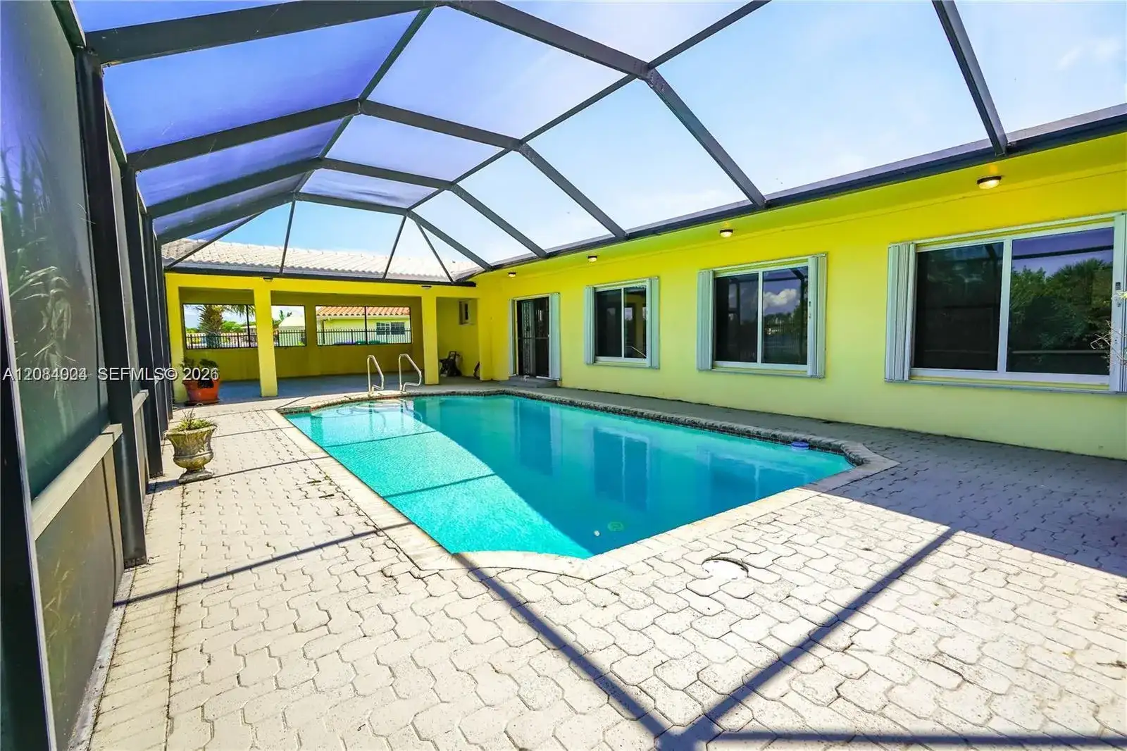 9299 NW 13th Ave, Miami FL 33147 photo 4