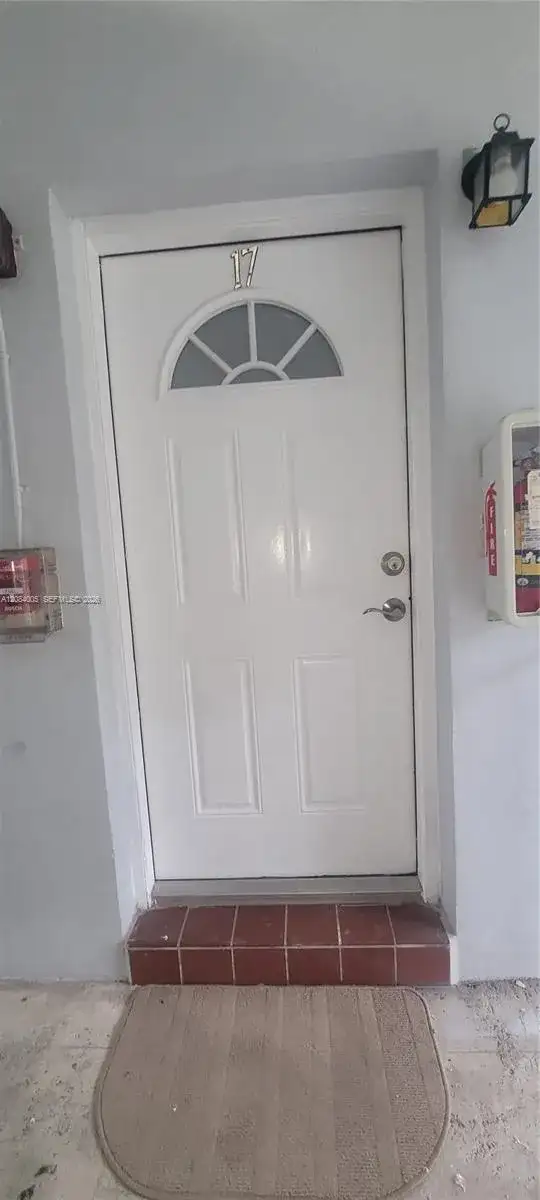 2615 SW 22nd Ave # 17, Miami FL 33133 photo 3