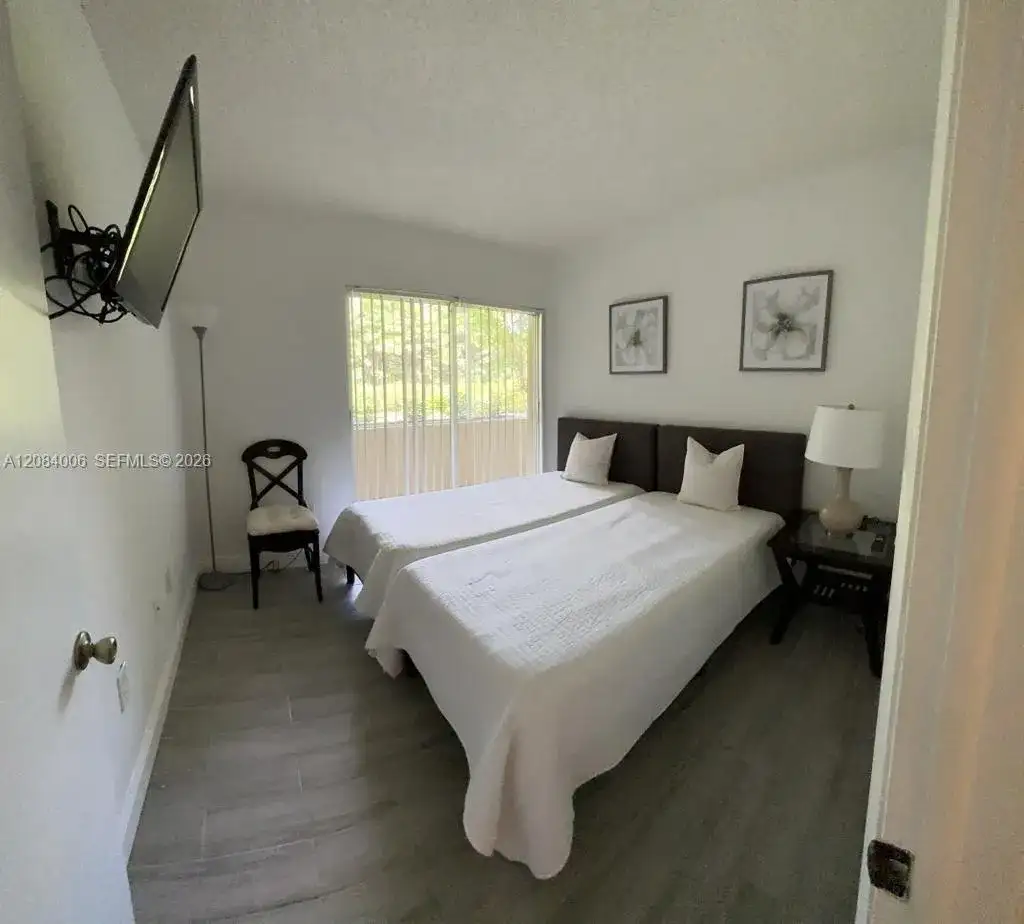 4740 NW 102nd Ave # 14, Doral FL 33178 photo 5