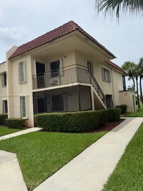 16491 Blatt Blvd # 104, Weston FL 33326 photo 2