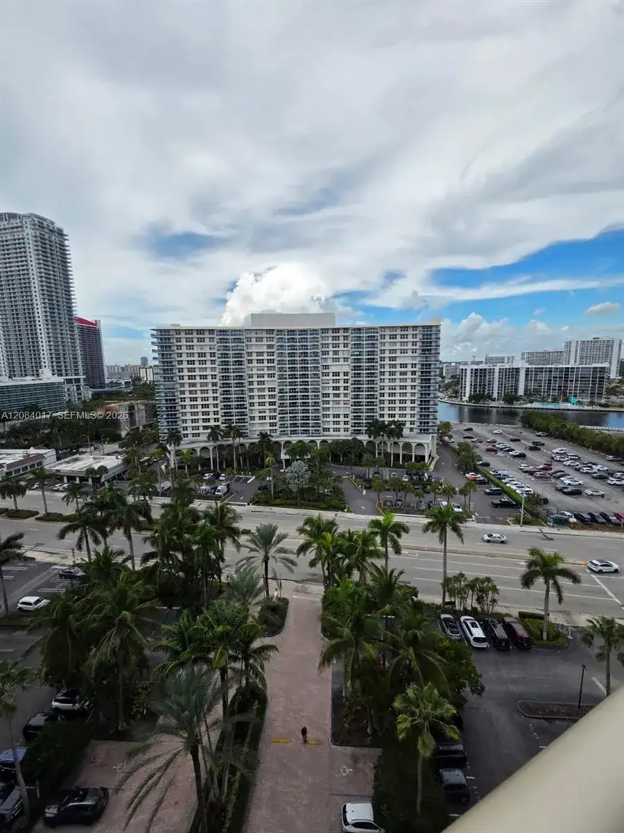 3801 S Ocean Dr # 14U, Hollywood FL 33019 photo 4
