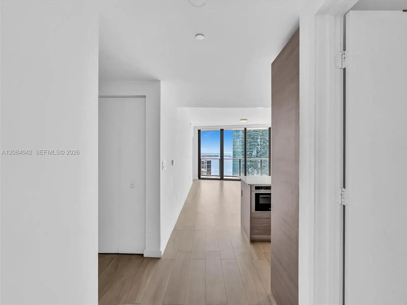 1300 S Miami Ave # 3503, Miami FL 33130 photo 5