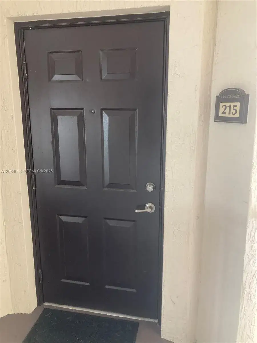 11503 NW 89th St # 215, Doral FL 33178
