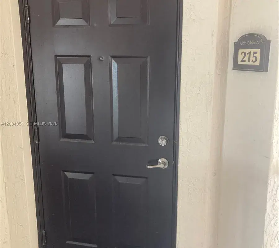 11503 NW 89th St # 215, Doral FL 33178
