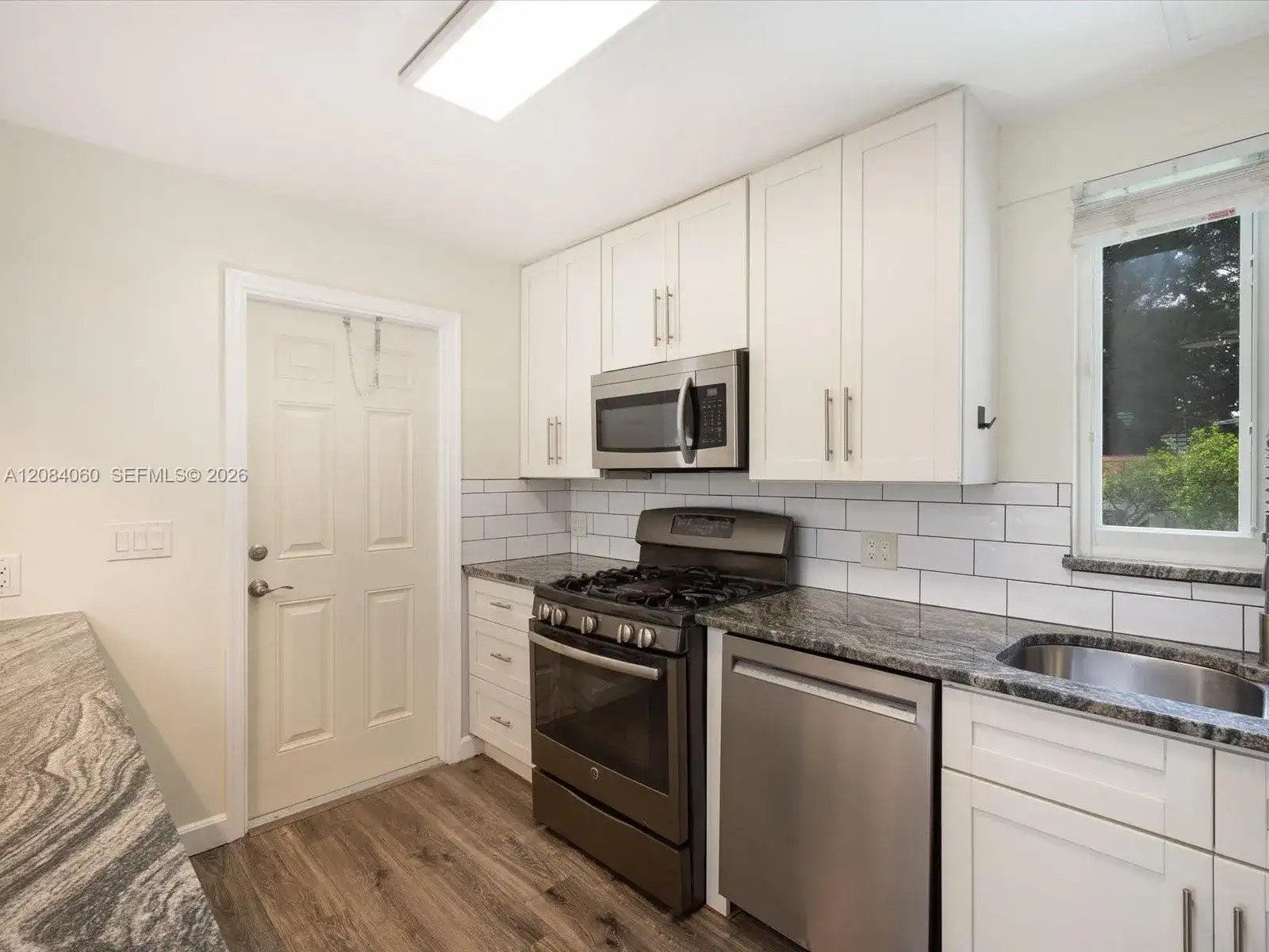 241 SW 3rd Ter, Dania Beach FL 33004 photo 5