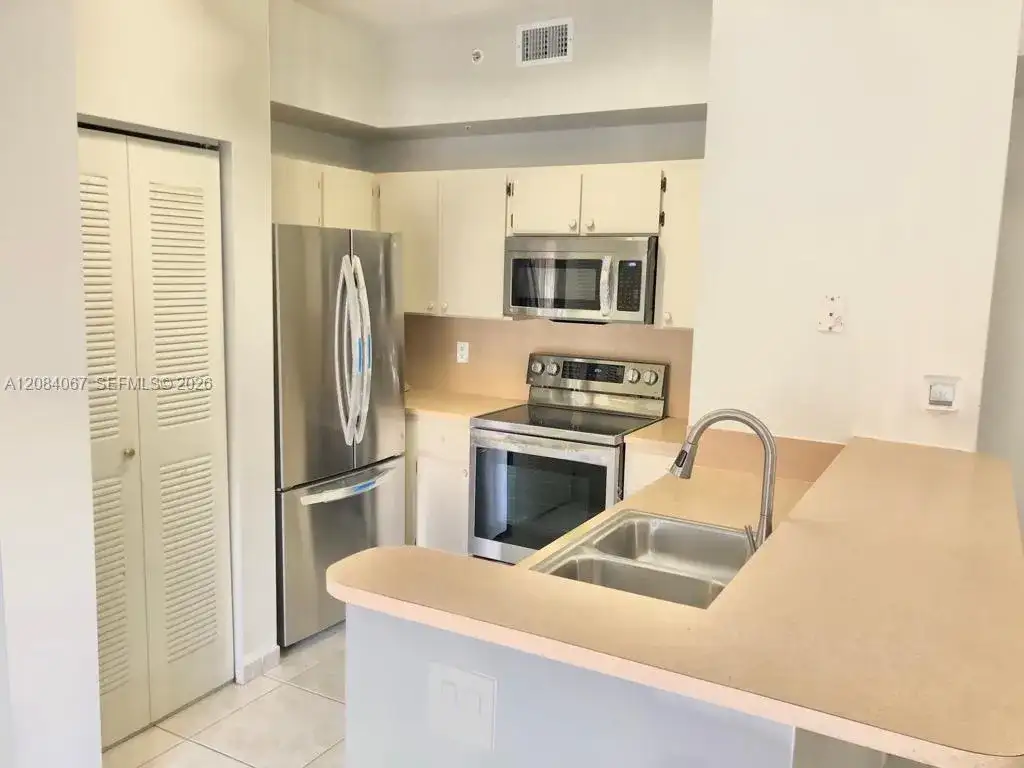 7250 NW 114th Ave # 107, Doral FL 33178 photo 3