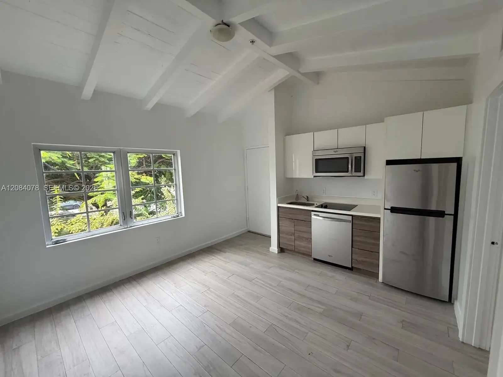 1450 Meridian Ave # 202, Miami Beach FL 33139 photo 4