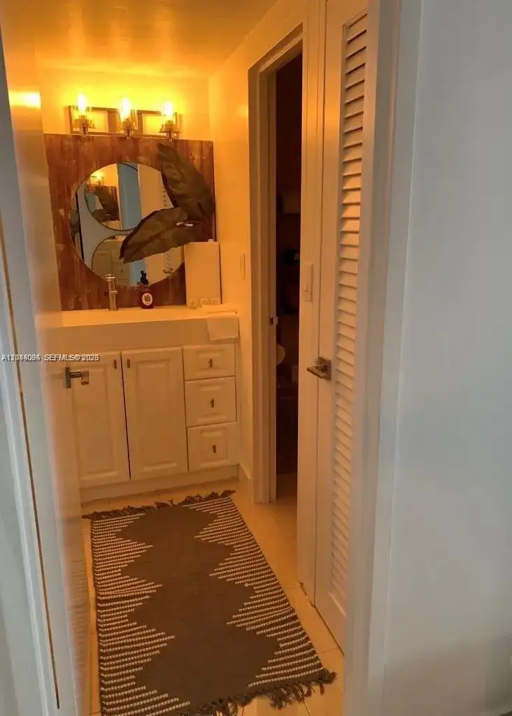 2899 SW Collins Ave # 1016, Miami Beach FL 33140 photo 5